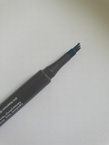مداد ابرو  رقیب من را دوست دارد اورجینال N985 photo review